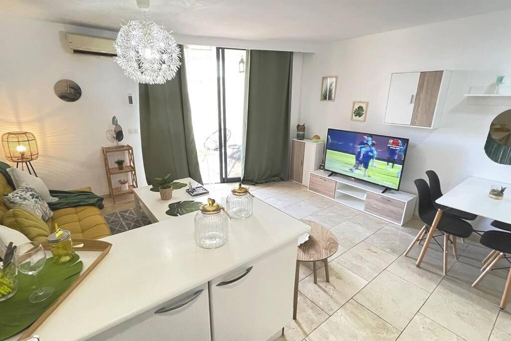 Ocean Deluxe Palm-Mar Apartment Екстериор снимка